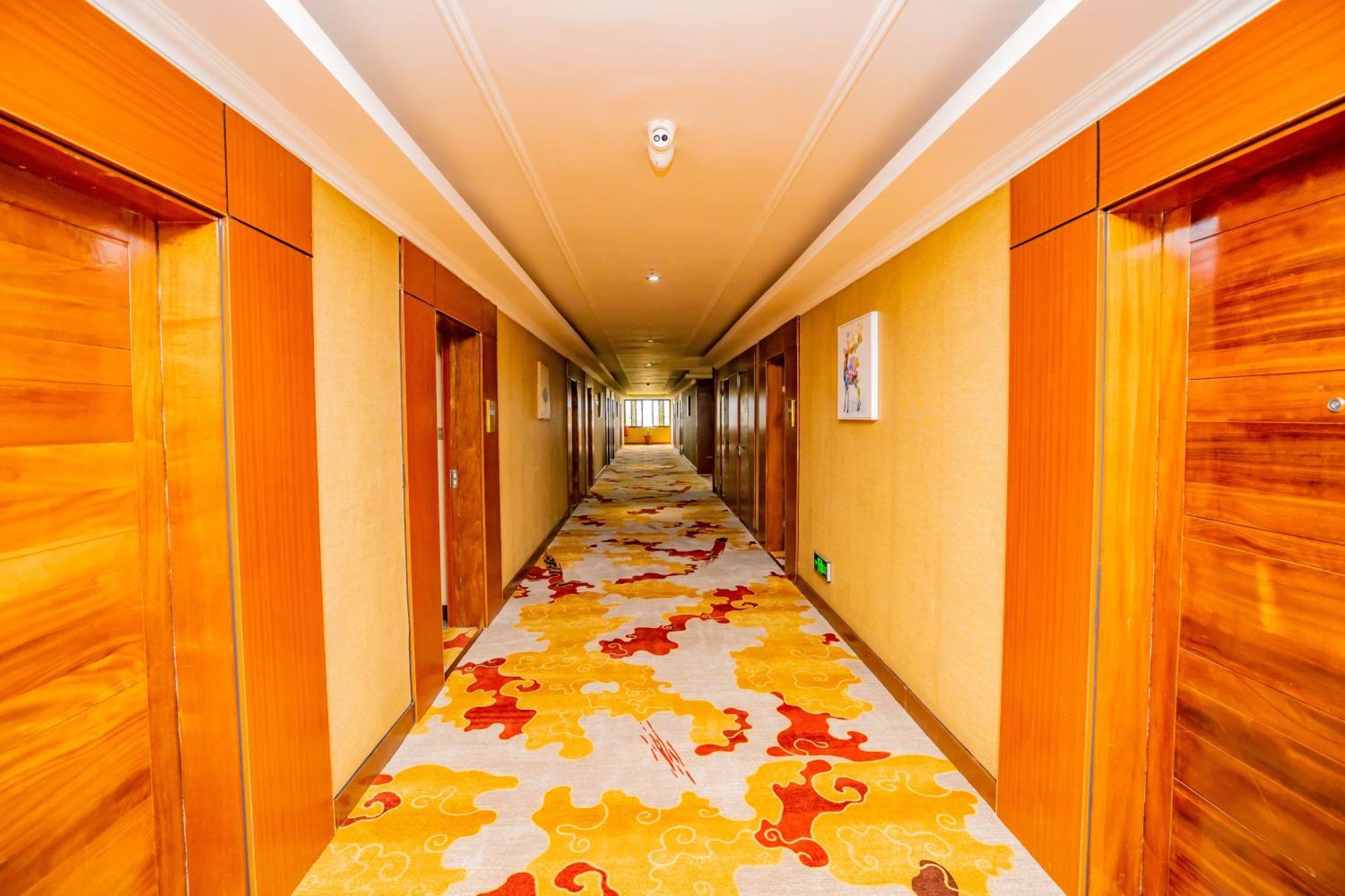 M Hotel Kigali Bagian luar foto
