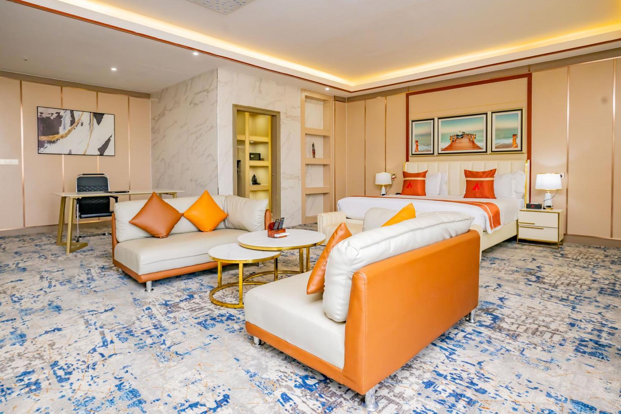 M Hotel Kigali Bagian luar foto